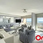 Superbe 2 Pieces Avec Clim, Parking Et Wifi - Fr-1-647-22 Apartamento *