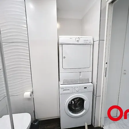 Superbe 2 Pieces Avec Clim, Parking Et Wifi - Fr-1-647-22 Lägenhet *