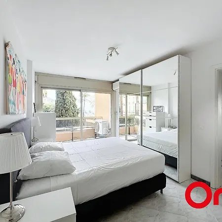 Superbe 2 Pièces Avec Clim, Parking Et Wifi - Fr-1-647-22 Menton