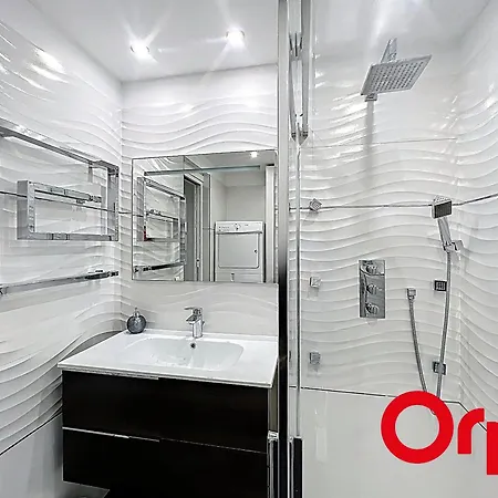 Superbe 2 Pieces Avec Clim, Parking Et Wifi - Fr-1-647-22 Apartamento