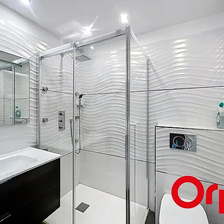 Superbe 2 Pieces Avec Clim, Parking Et Wifi - Fr-1-647-22 Apartment Menton