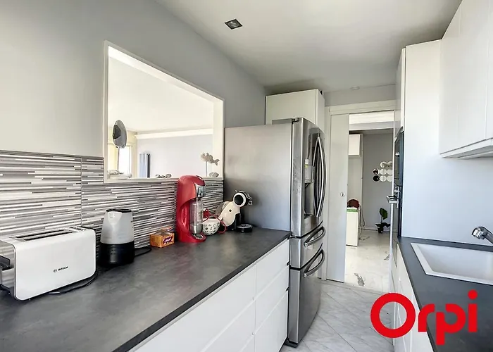 Superbe 2 Pieces Avec Clim, Parking Et Wifi - Fr-1-647-22 * Menton